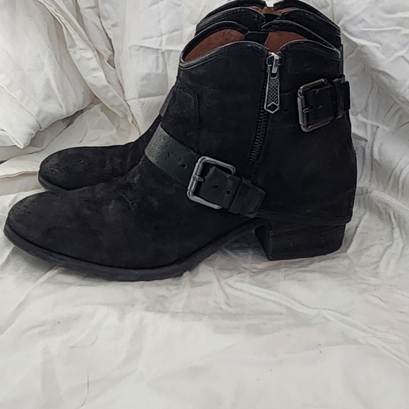 Donald J Pliner Suede Booties - Picture 2 of 4